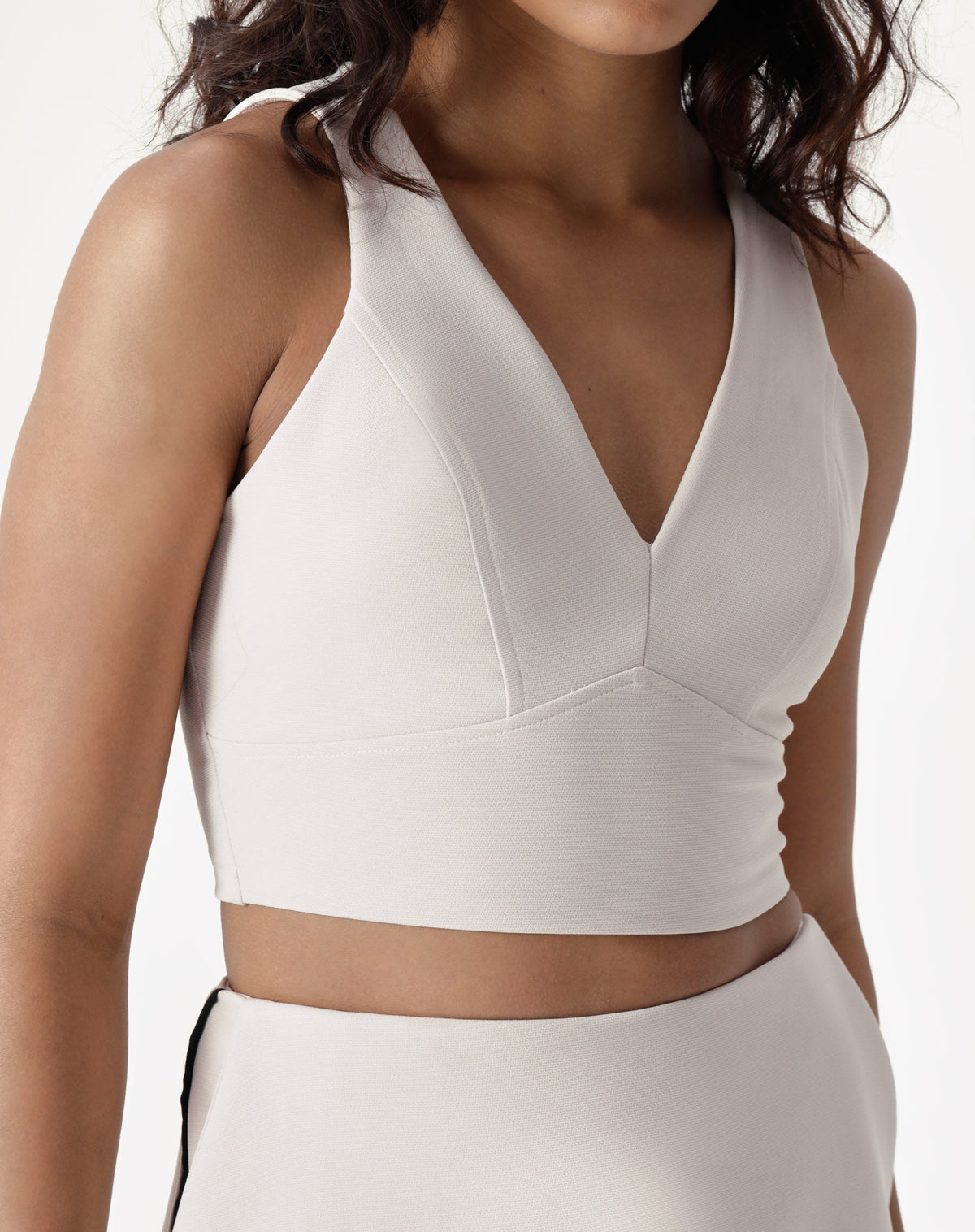 BLUSA DECOTE V ALFAIATARIA