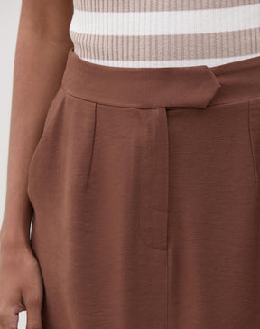 Saia Midi com Fenda Frontal Alfaiataria