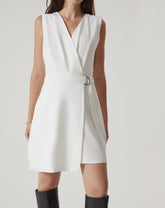Vestido Decote V de Alfaiataria Off White | Elegância e Conforto