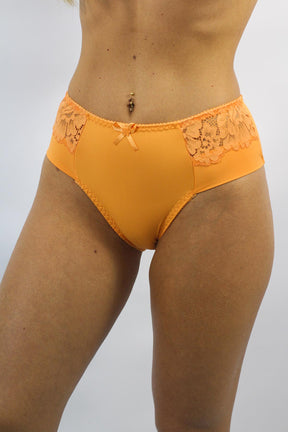 TANGÃO CLAUDIA