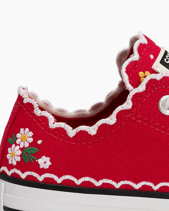 Tênis Bordado Floral