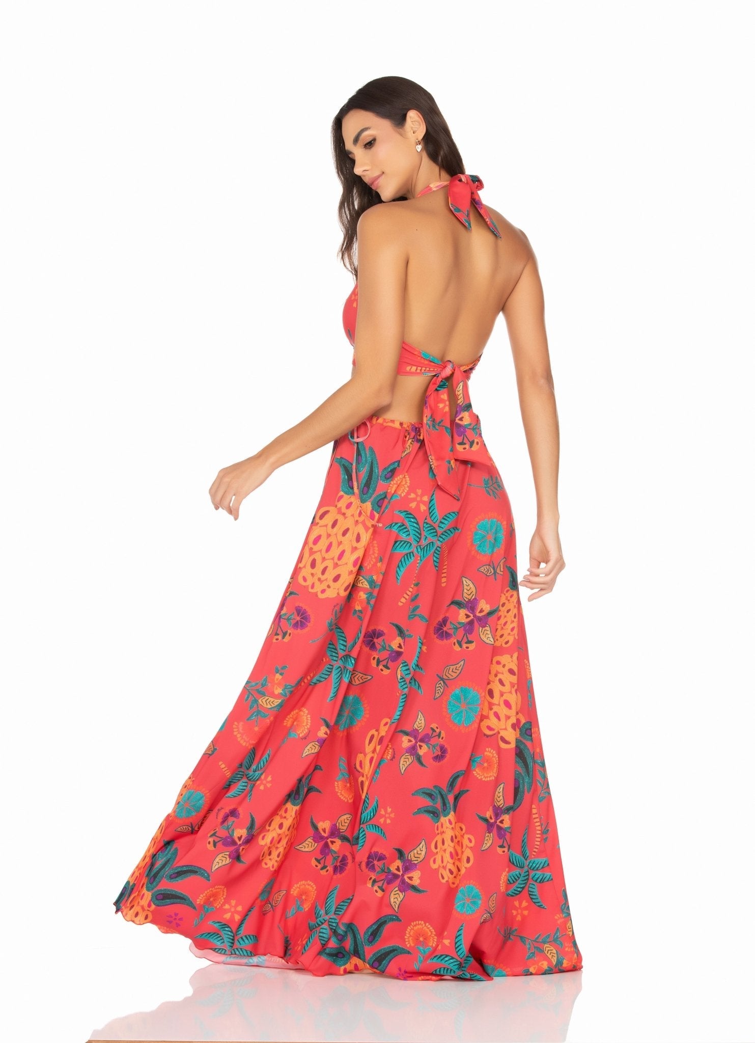 Vestido Longo Com Argola Fundo Vermelho e Abacaxi